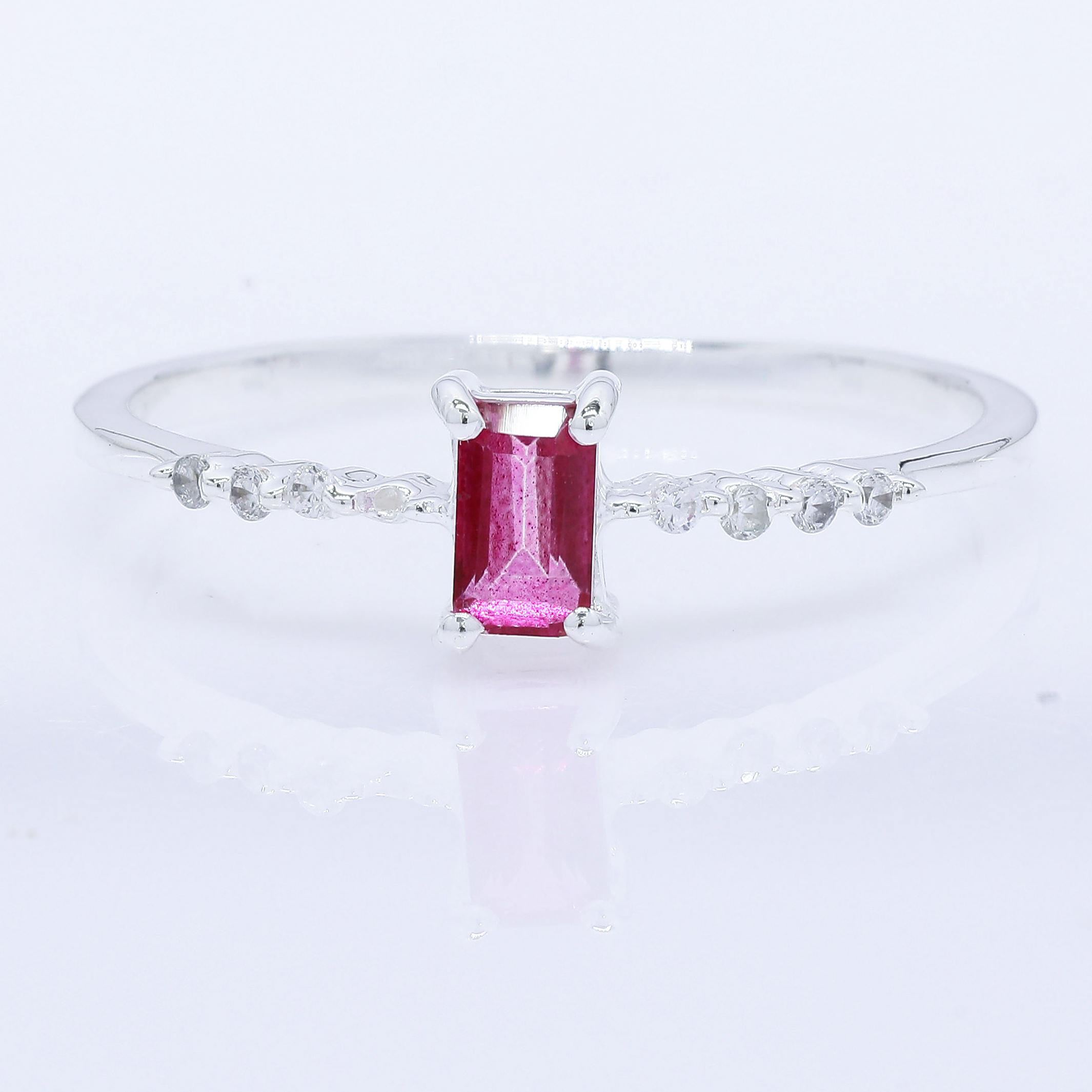 No Reserve 925 Sterling Silver 0.51 Ct Octagon Pink Topaz Cubic Zirconia Ring 9 US Ring Size