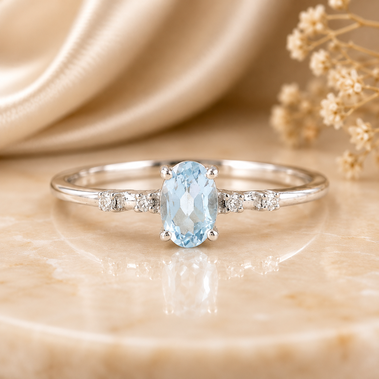 No Reserve 925 Sterling Silver 0.64 Ct Oval Swiss Blue Topaz Cubic Zirconia Ring 7 US Ring Size