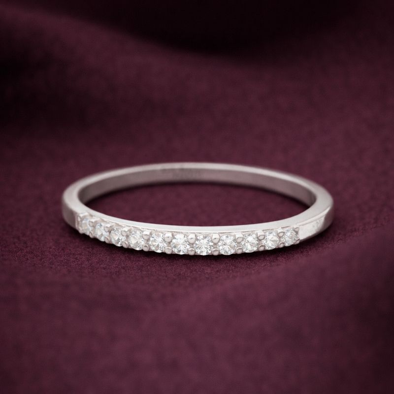 No Reserve 925 Sterling Silver 0.68 Ct Cubic Zirconia Ring 7.5 US Ring Size