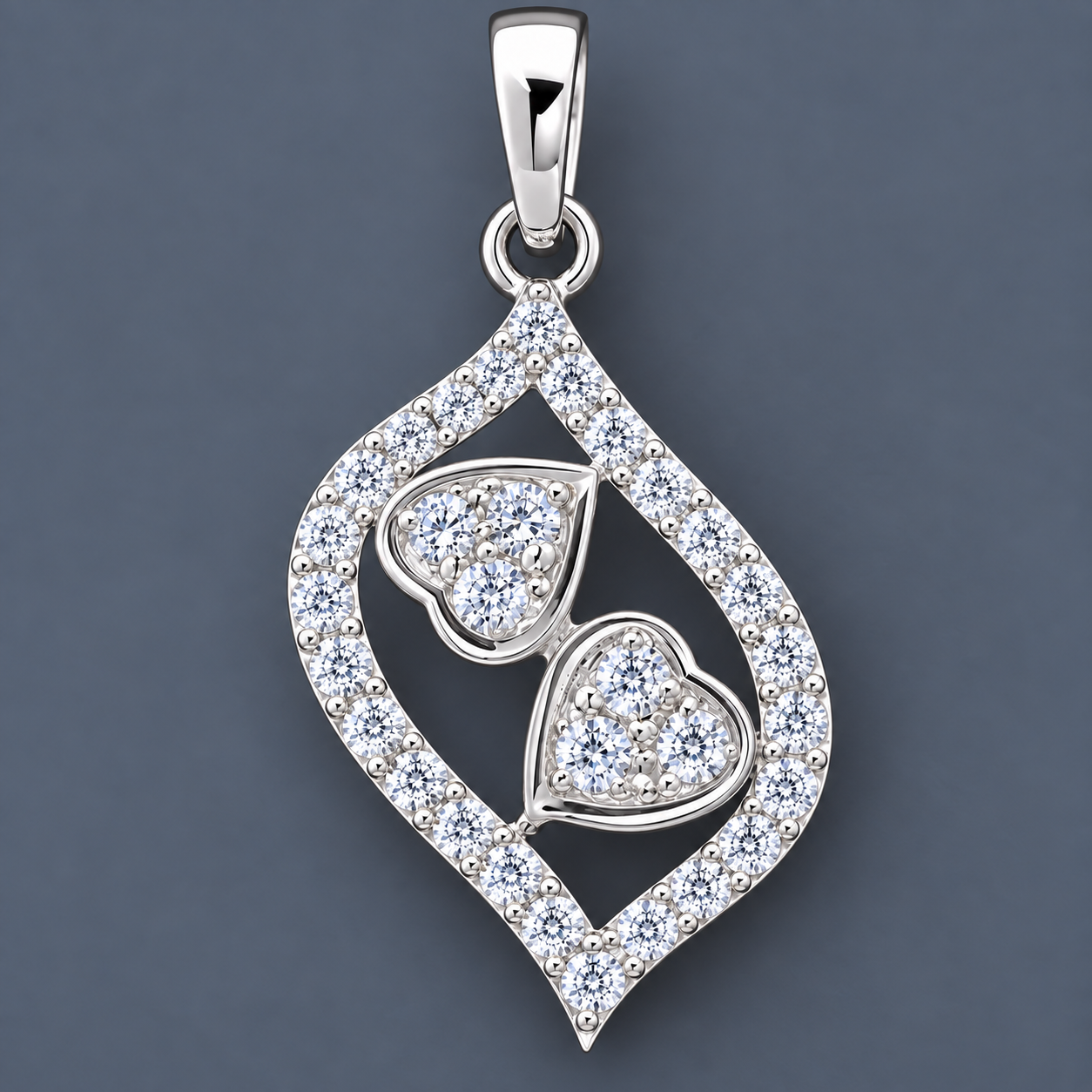 No Reserve 925 Sterling Silver 0.78 Ct Round Cubic Zirconia Pendant