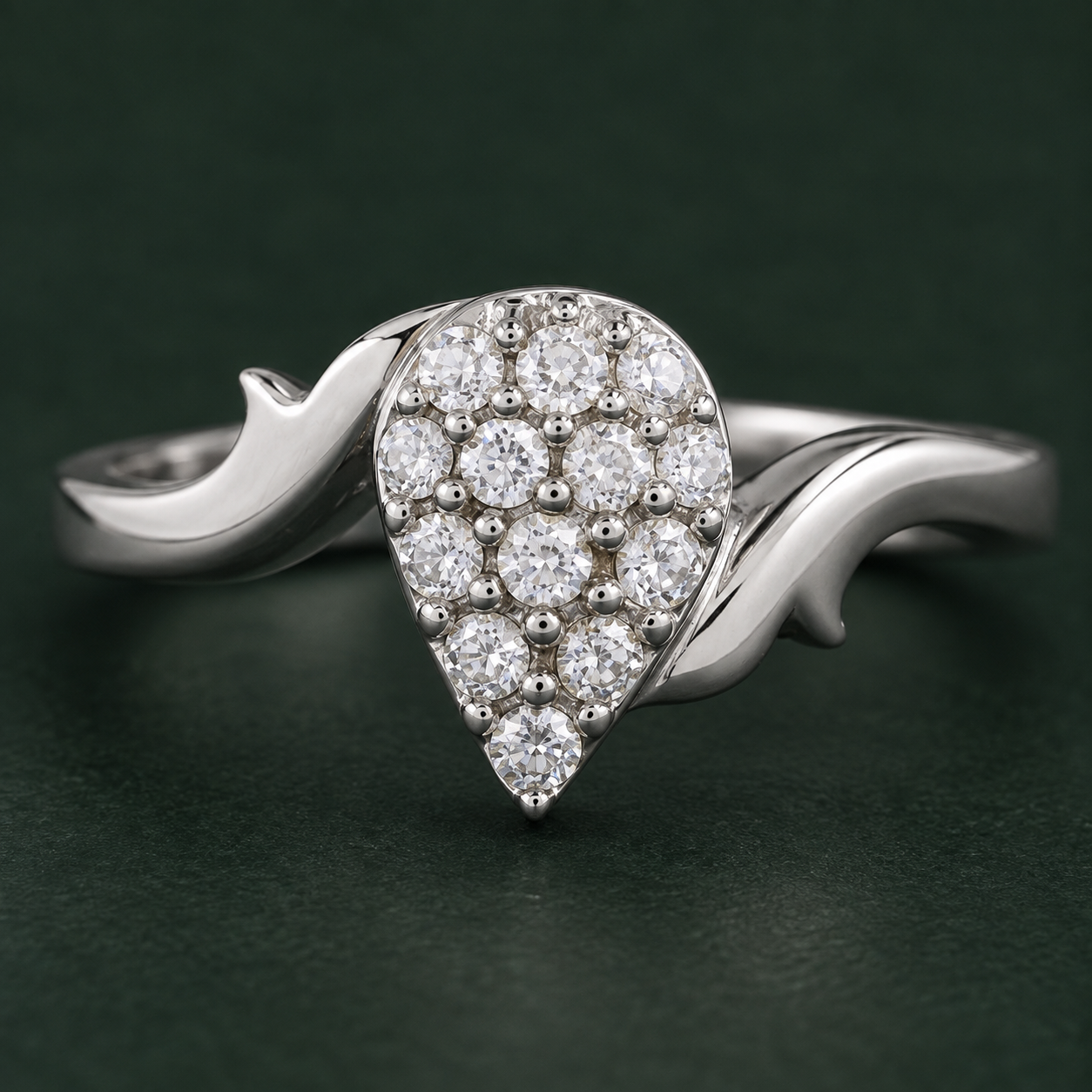 No Reserve 925 Sterling Silver 0.93 Ct Cubic Zirconia Ring 6  US Ring Size