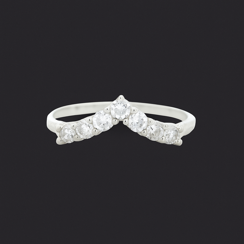 No Reserve 925 Sterling Silver 0.94 Ct Cubic Zirconia Ring 7 US Ring Size