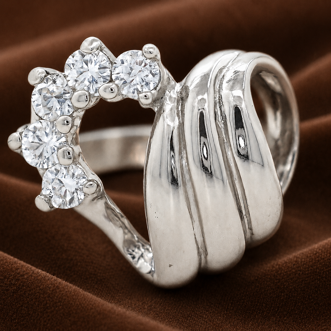 No Reserve 925 Sterling Silver 1.00 Ct Cubic Zirconia Ring 6 US Ring Size