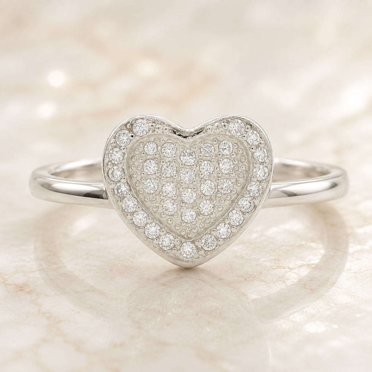No Reserve 925 Sterling Silver 1.05 Ct Cubic Zirconia Ring 6 US Ring Size