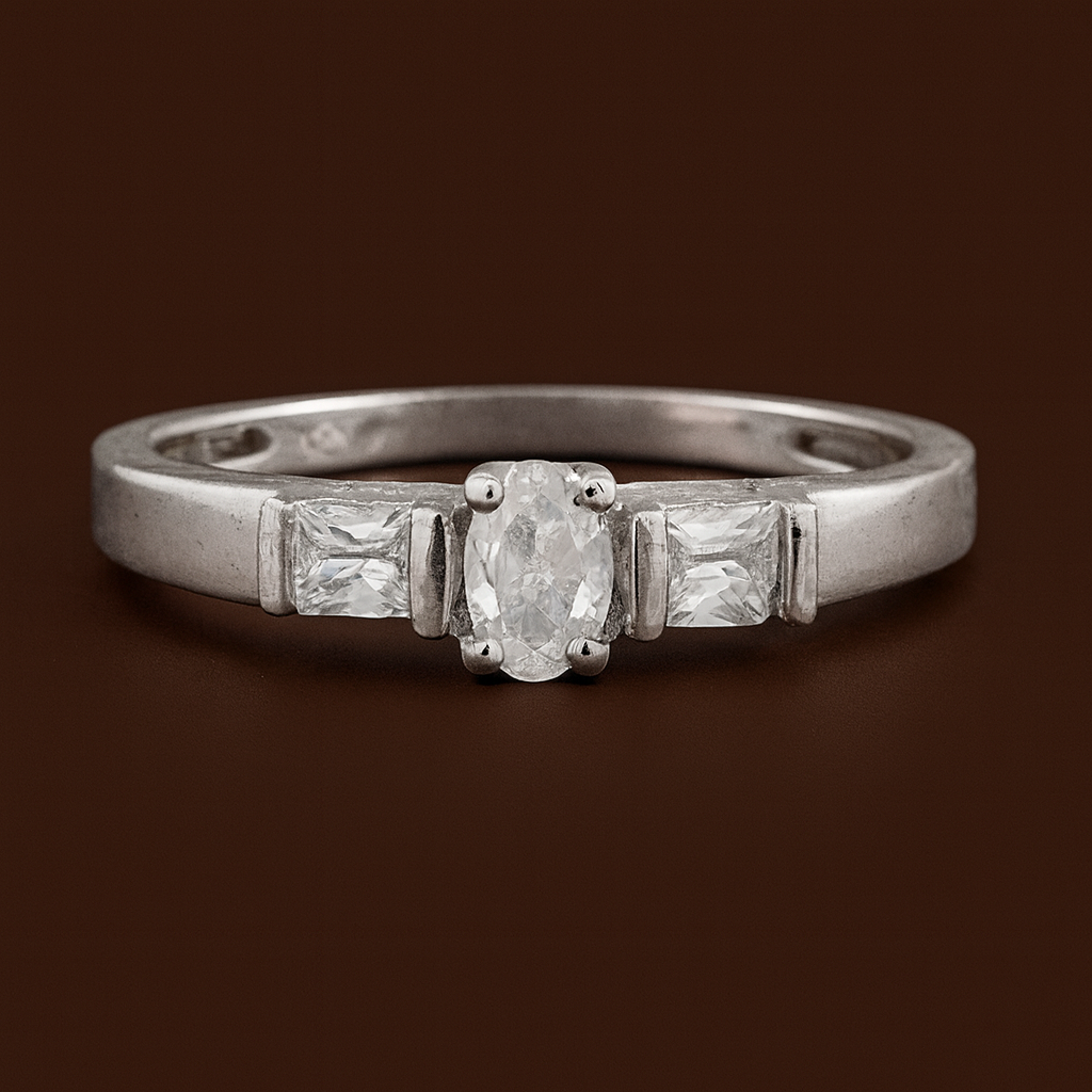 No Reserve 925 Sterling Silver 1.08 Ct Cubic Zirconia Ring 6.5 US Ring Size