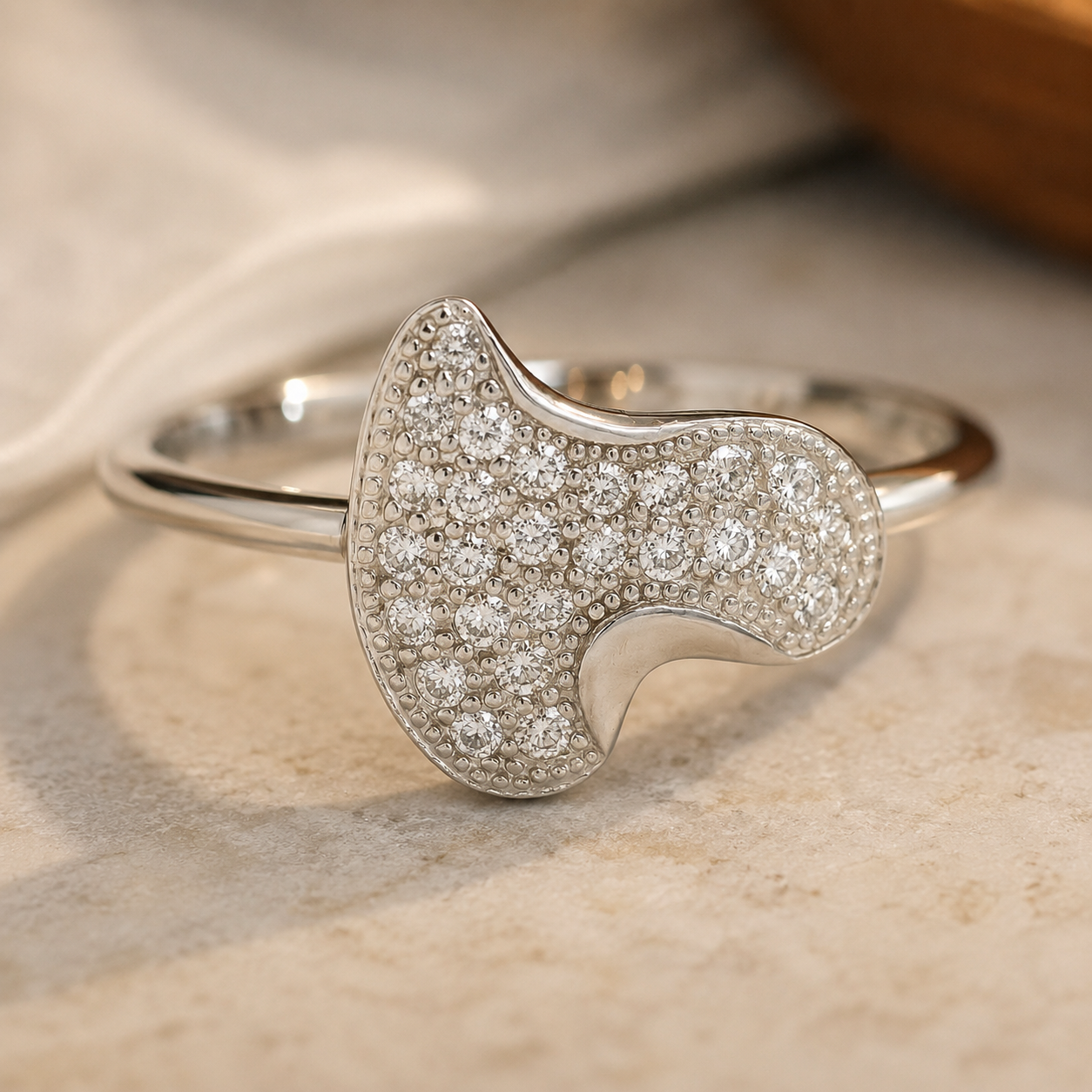 No Reserve 925 Sterling Silver 1.09 Ct Cubic Zirconia Ring 6.5 US Ring Size