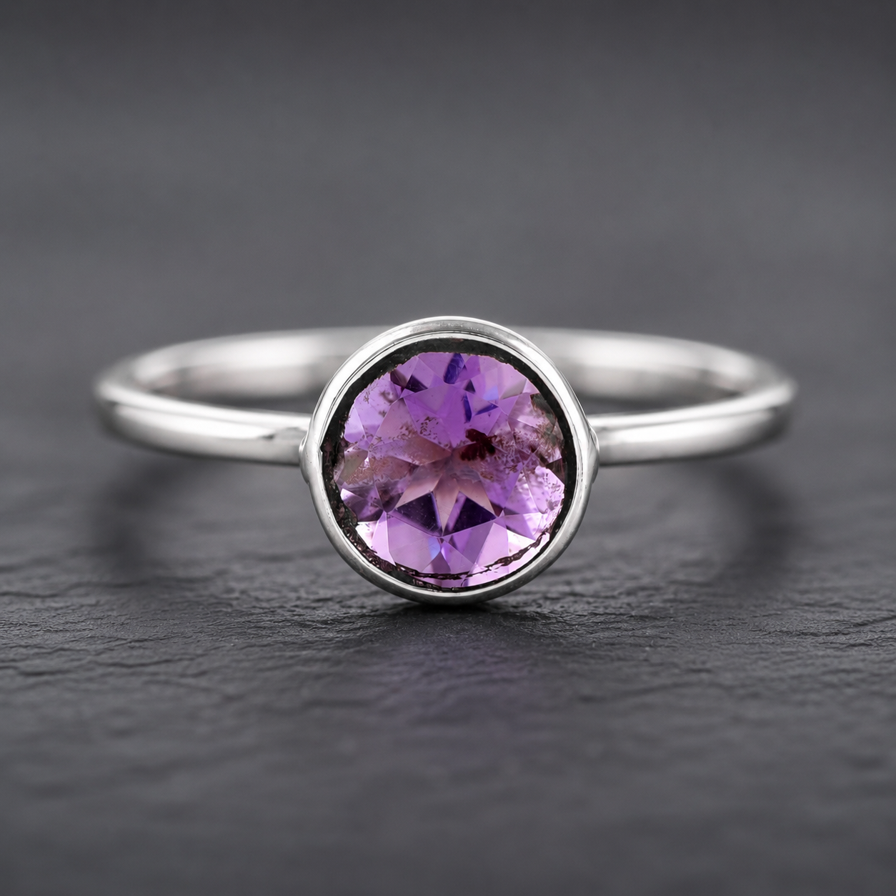 No Reserve 925 Sterling Silver 1.14 Ct Round Amethyst Ring 7 US Ring Size