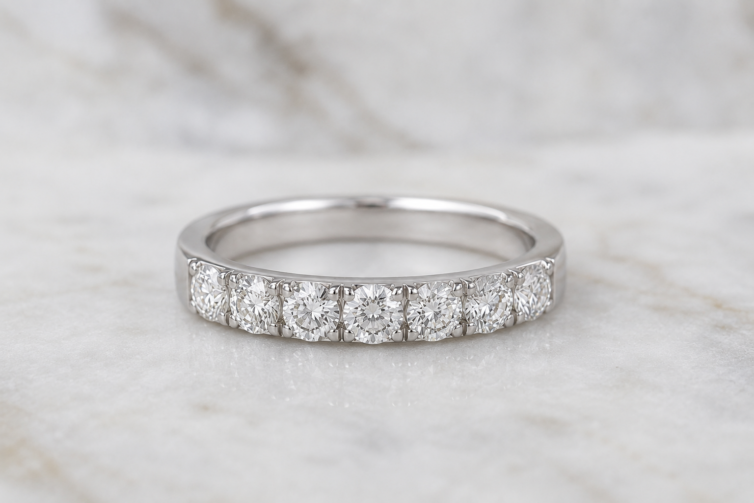 No Reserve 925 Sterling Silver 1.55 Ct Cubic Zirconia Ring 6 US Ring Size