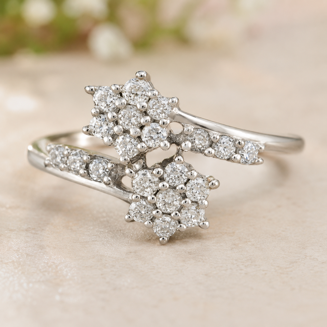 No Reserve 925 Sterling Silver 1.75 Ct Cubic Zirconia Ring 7 US Ring Size
