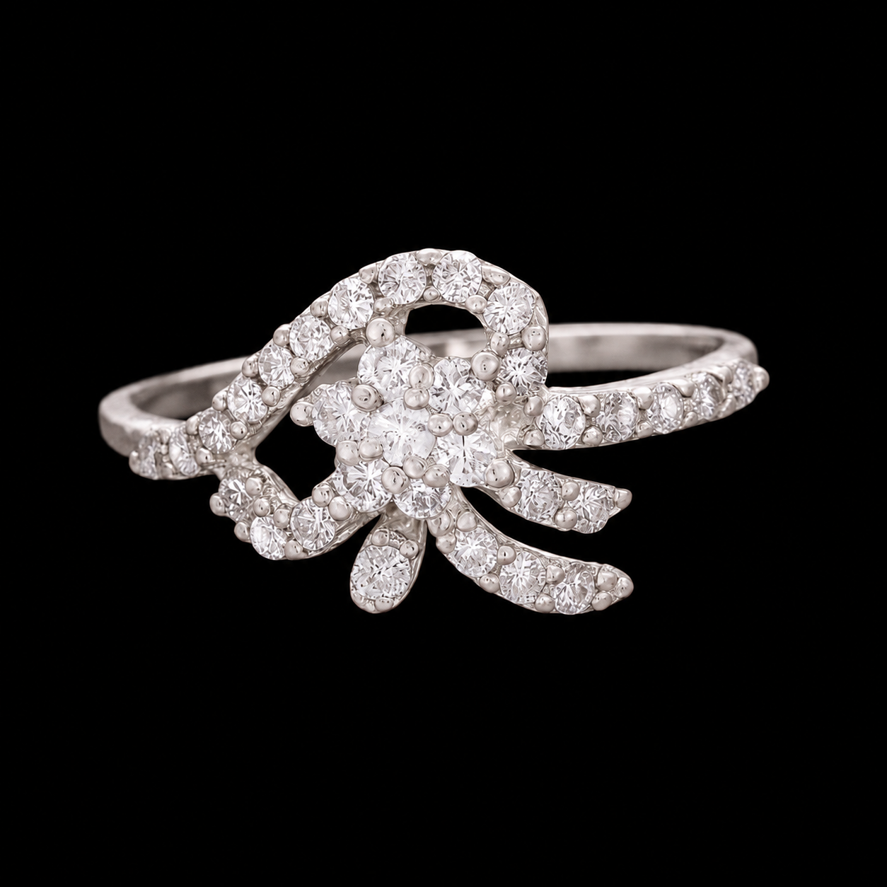 No Reserve 925 Sterling Silver 1.89 Ct Cubic Zirconia Ring 6.5 US Ring Size