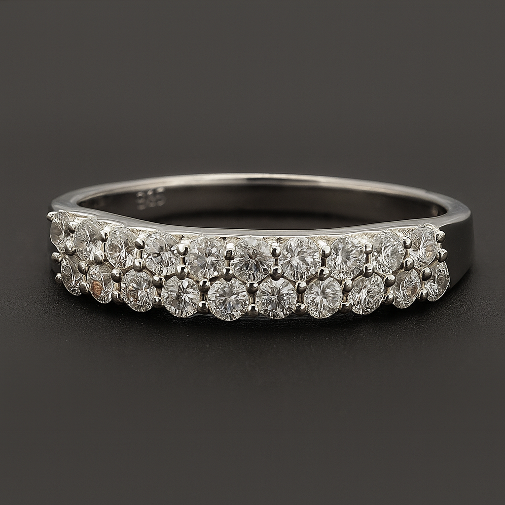 NO RESERVE 925 Sterling Silver 2.04 Ct Round Cubic Zirconia Ring 7 US Ring Size