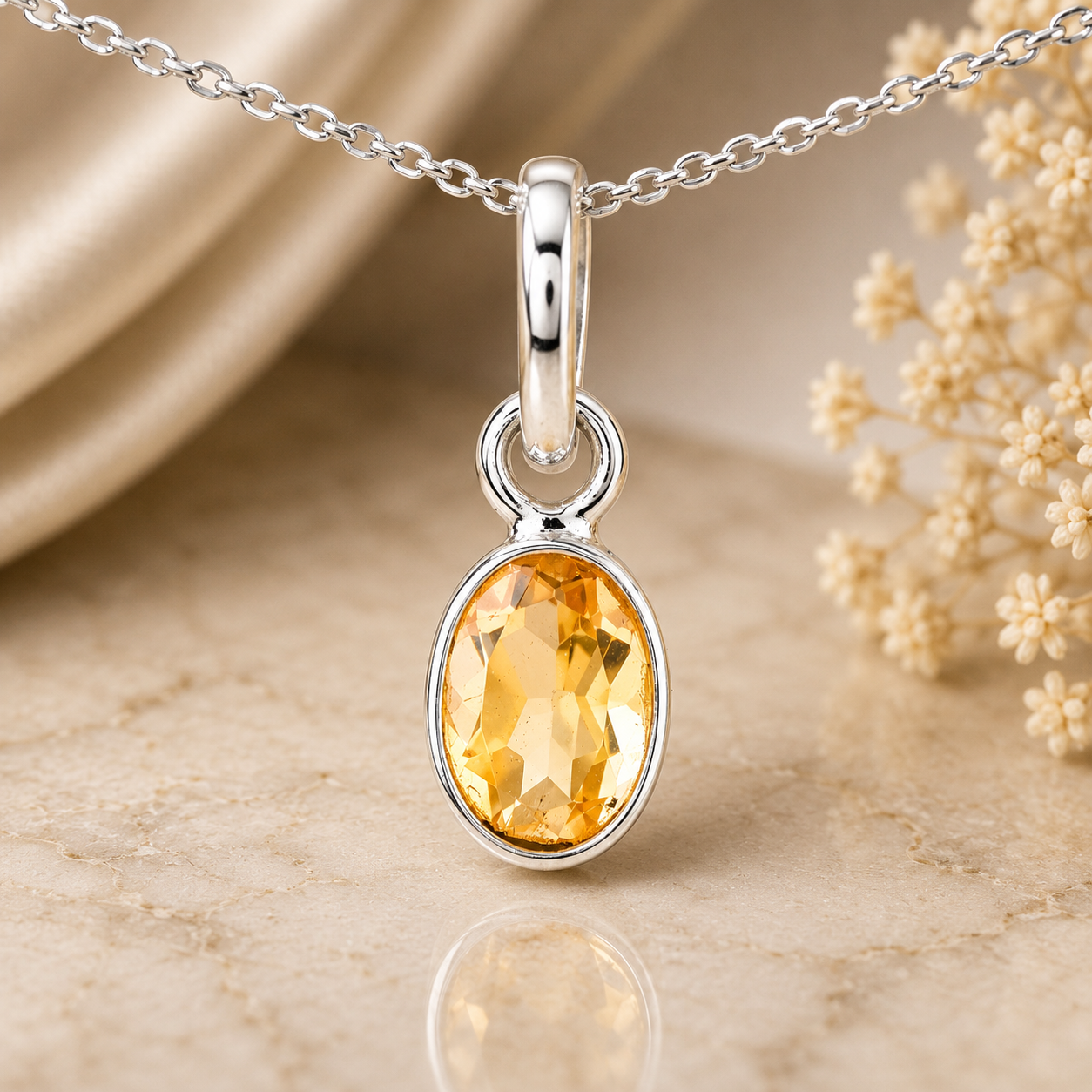 No Reserve 925 Sterling Silver 2.17 Ct Oval Citrine Pendant