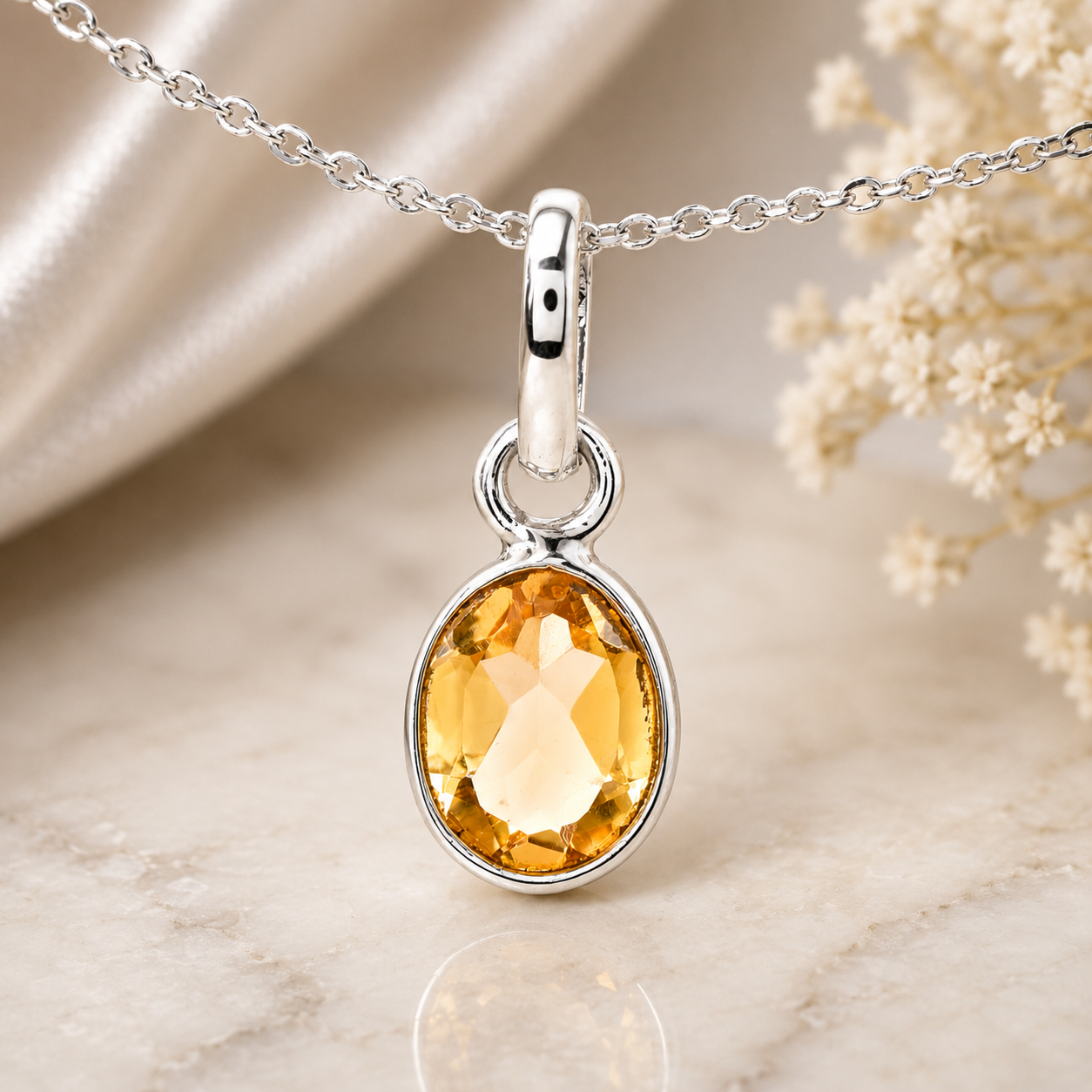 No Reserve 925 Sterling Silver 3.26 Ct Oval Citrine Pendant