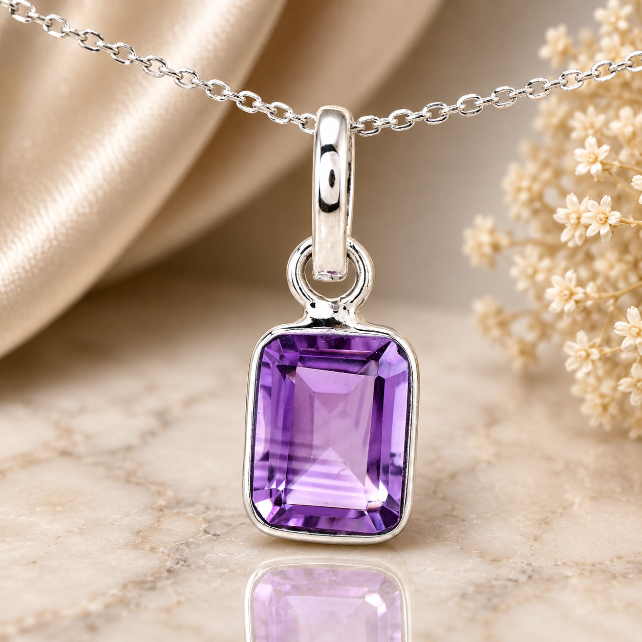 No Reserve 925 Sterling Silver 4.40 Ct Octagon Amethyst Pendant