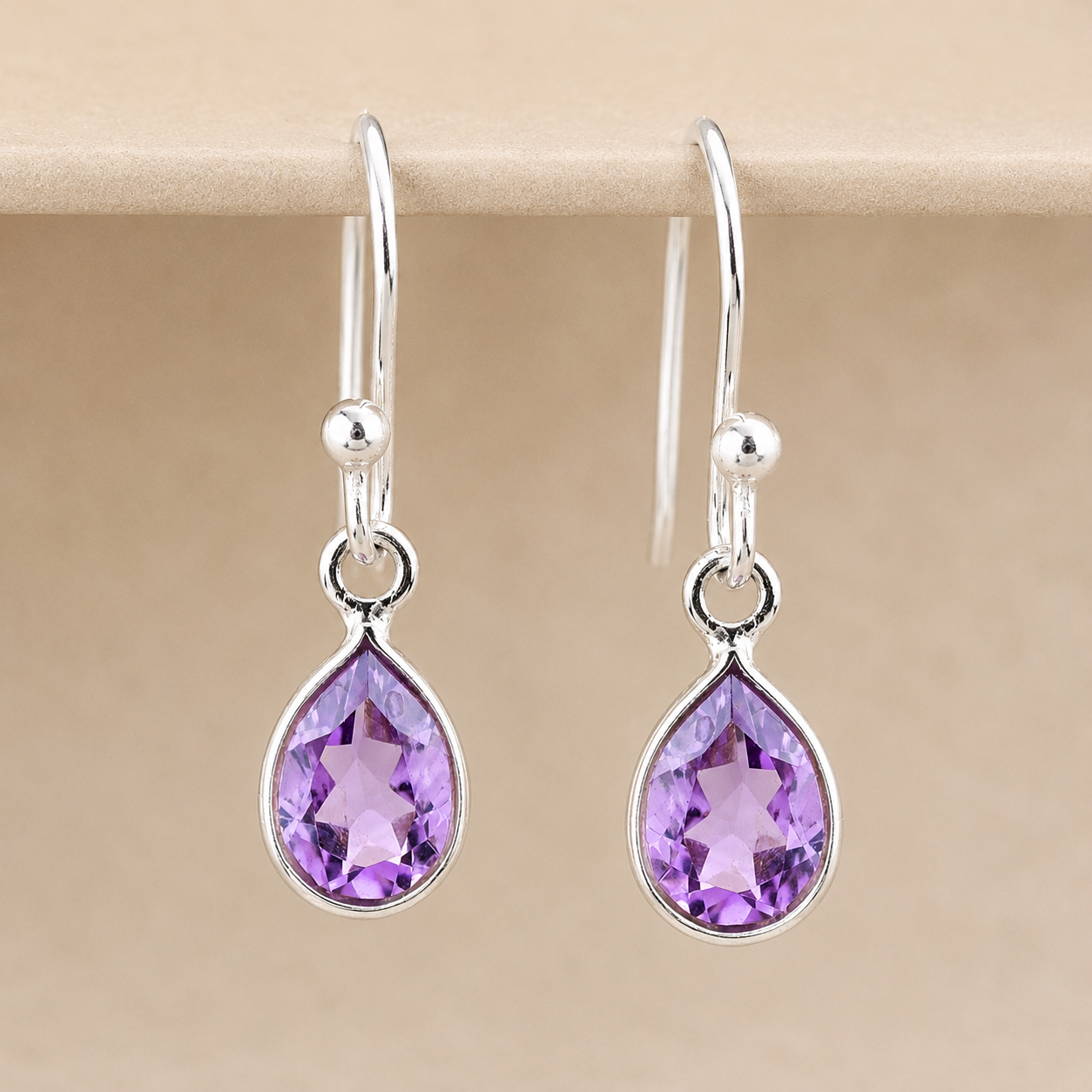No Reserve 925 Sterling Silver 5.85 Ct Pear Amethyst Earrings