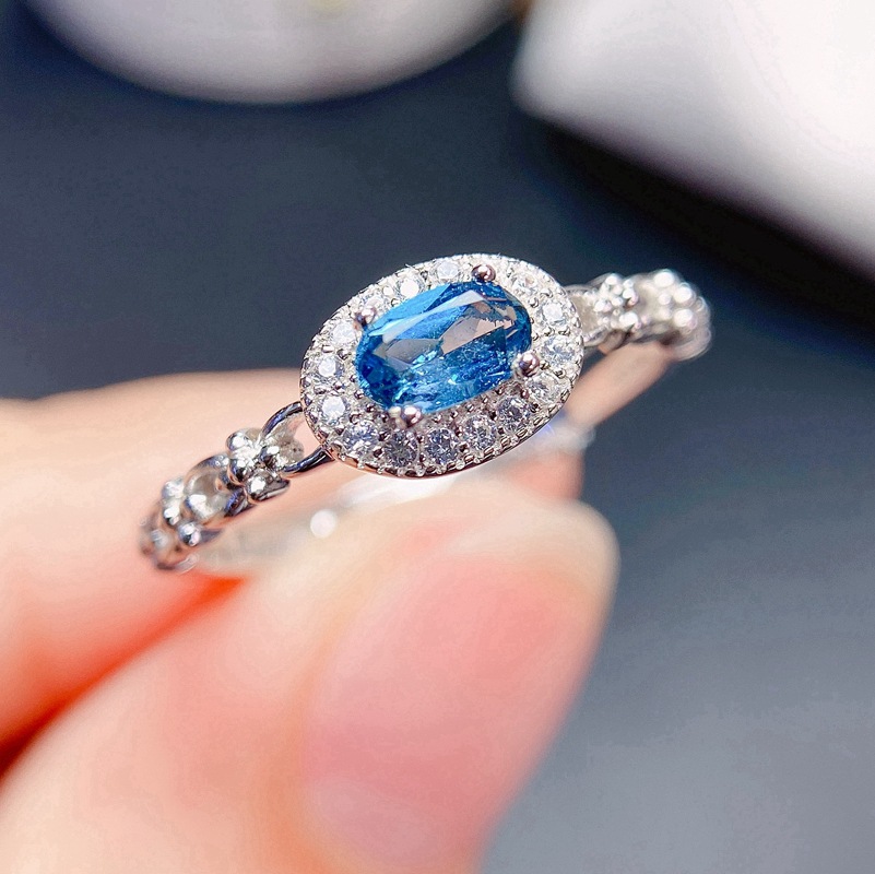 NO RESERVE Blue Topaz 925 Sterling Silver Ring