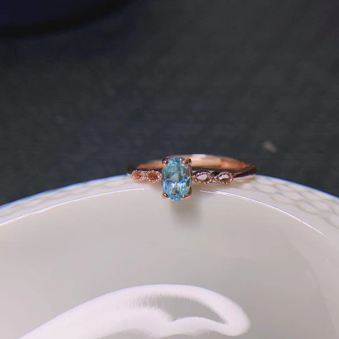 NO RESERVE Blue Topaz 925 Sterling Silver Ring