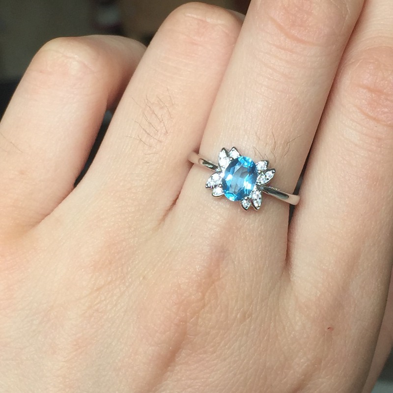 NO RESERVE Blue Topaz 925 Sterling Silver Ring