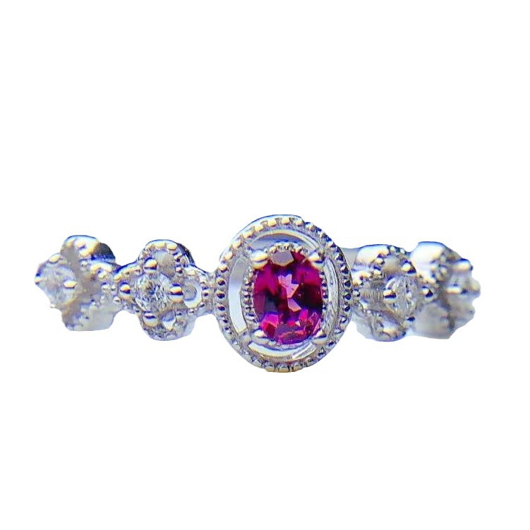 NO RESERVE Garnet 925 Sterling Silver Ring