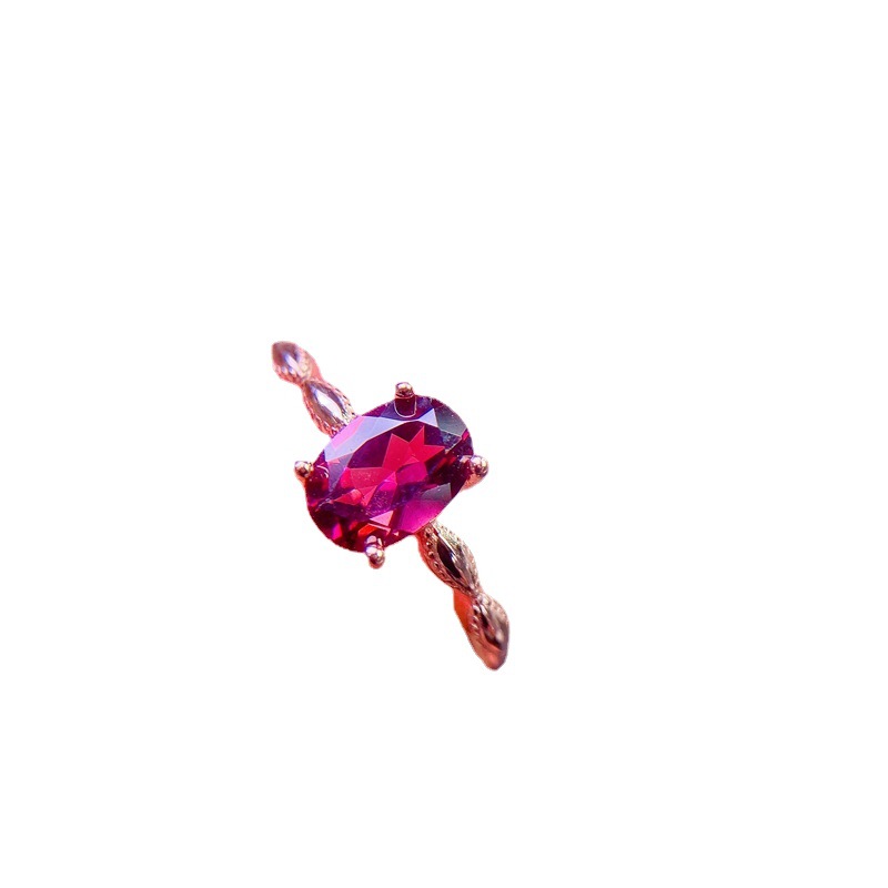 NO RESERVE Garnet 925 Sterling Silver Ring