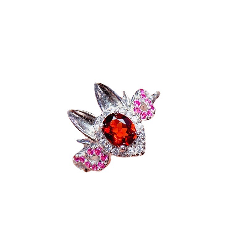 NO RESERVE Garnet 925 Sterling Silver Ring