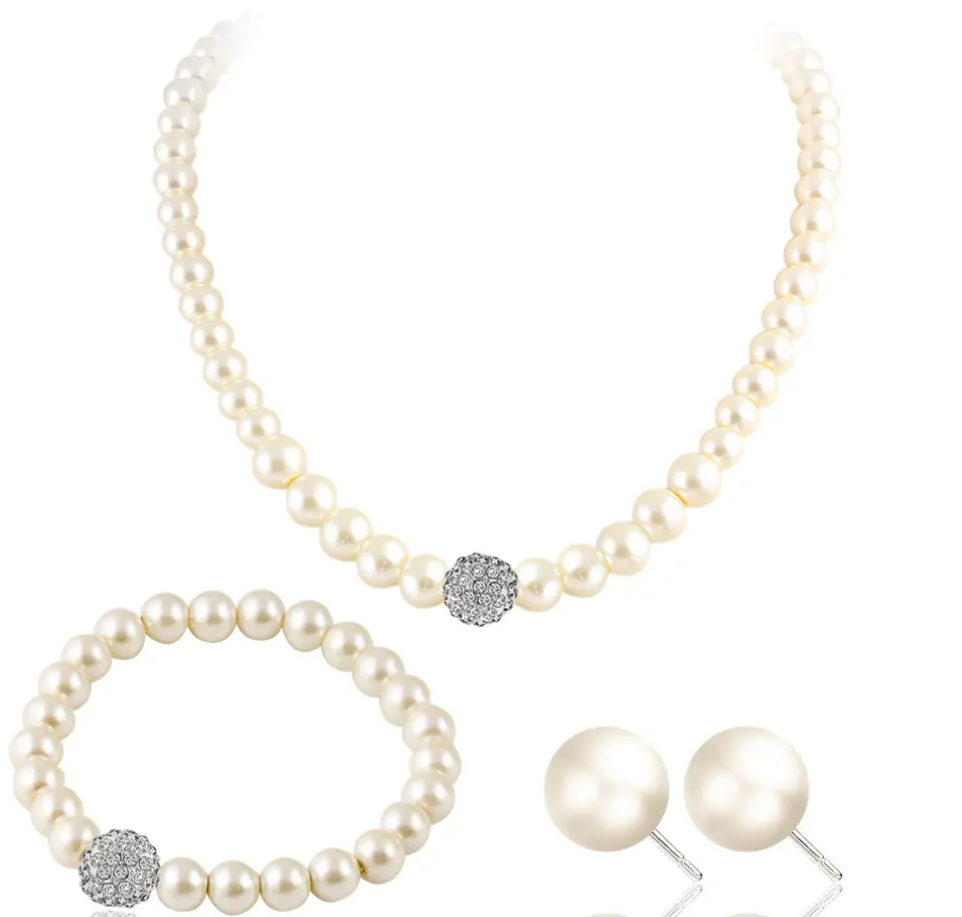 NO RESERVE Imitation Pearl Gold Plated Brass Necklace