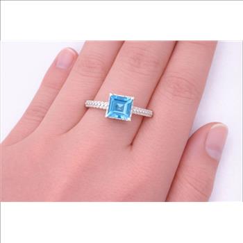 925 Sterling Silver 1.40 Ct Square Blue Topaz Ring 9 US Ring Size