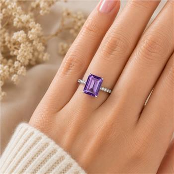 925 Sterling Silver 2.27 Ct Octagon Amethyst Cubic Zirconia Ring 9 US Ring Size