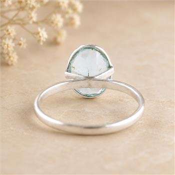925 Sterling Silver 2.88 Ct Oval Blue Topaz Ring 7 US Ring Size