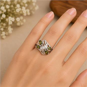 925 Sterling Silver 2.89 Ct Cubic Zirconia Ring 8 US Ring Size