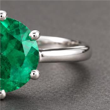 925 Sterling Silver 2.95 Ct Round Green Topaz Ring 7 US Ring Size