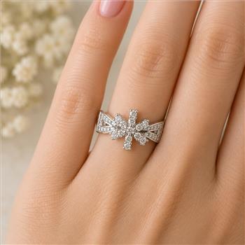 925 Sterling Silver 3.53 Ct Cubic Zirconia Ring 6 US Ring Size