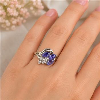 925 Sterling Silver 3.81 Ct Cubic Zirconia Ring 9 US Ring Size