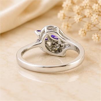 925 Sterling Silver 3.81 Ct Cubic Zirconia Ring 9 US Ring Size