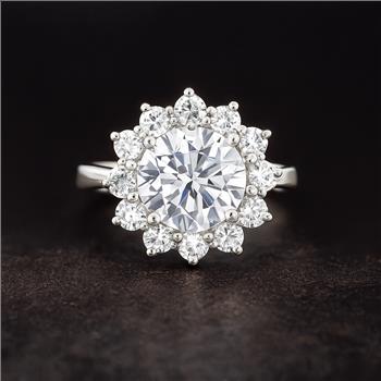 925 Sterling Silver 4.22 Ct Cubic Zirconia Ring 7 US Ring Size