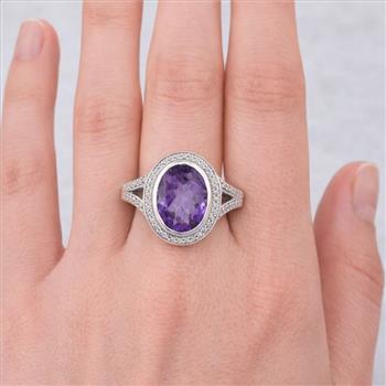 925 Sterling Silver 6.58 Ct Oval Amethyst Cubic Zirconia Ring 7 US Ring Size