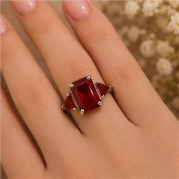 925 Sterling Silver 6.76 Ct Octagon Created Garnet Ring 7 US Ring Size