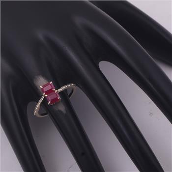 9K Gold 1.35 Ct Octagon Ruby Ring 7 US Ring Size