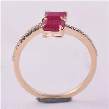 9K Gold 1.35 Ct Octagon Ruby Ring 7 US Ring Size