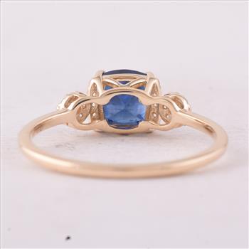 9K Gold 1.68 Ct Cushion Sapphire Ring 7 US Ring Size