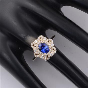 9K Gold 1.82 Ct Oval Sapphire Ring 7 US Ring Size