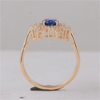 9K Gold 1.82 Ct Oval Sapphire Ring 7 US Ring Size