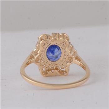 9K Gold 1.82 Ct Oval Sapphire Ring 7 US Ring Size