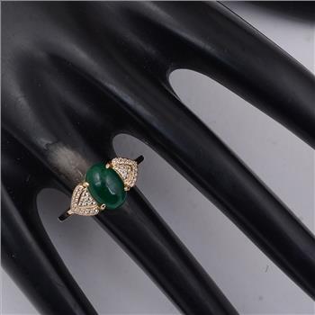 9K Gold 1.91 Ct Oval Emerald Ring  7 US Ring Size
