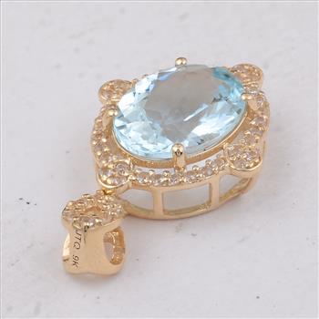 9K Gold 2.27 Ct Oval Aquamarine Pendant