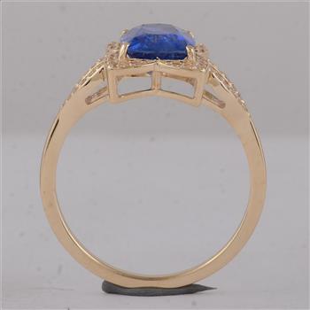 9K Gold 2.44 Ct Cushion Sapphire Ring  7 US Ring Size