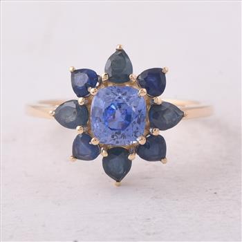 9K Gold 2.83 Ct Cushion Sapphire Ring 7 US Ring Size