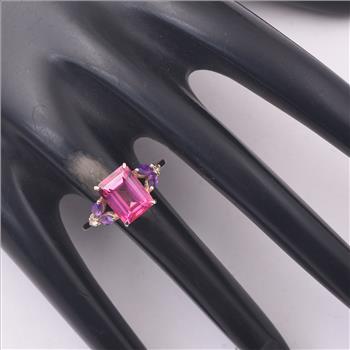 9K Gold 3.07 Ct Octagon Pink Topaz Ring 7 US Ring Size