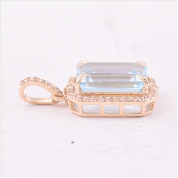 9K Gold 4.41 Ct Octagon Blue Topaz Pendant