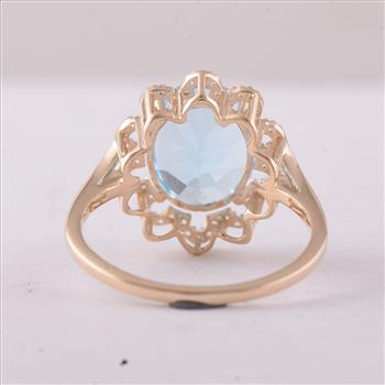 9K Gold 4.72 Ct Oval Blue Topaz Ring 7 US Ring Size